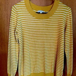 Eight 18 long sleeve sweater m